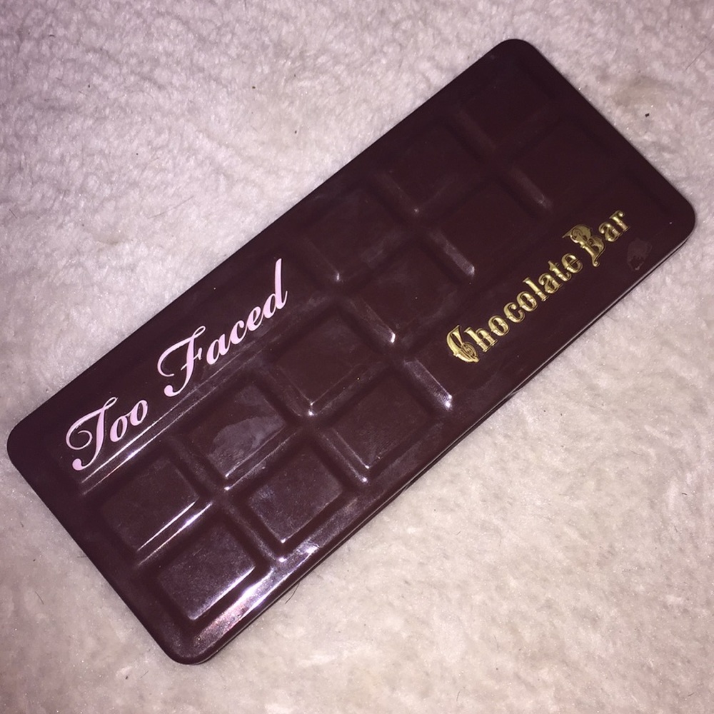 Too Faced Chocolate Bar